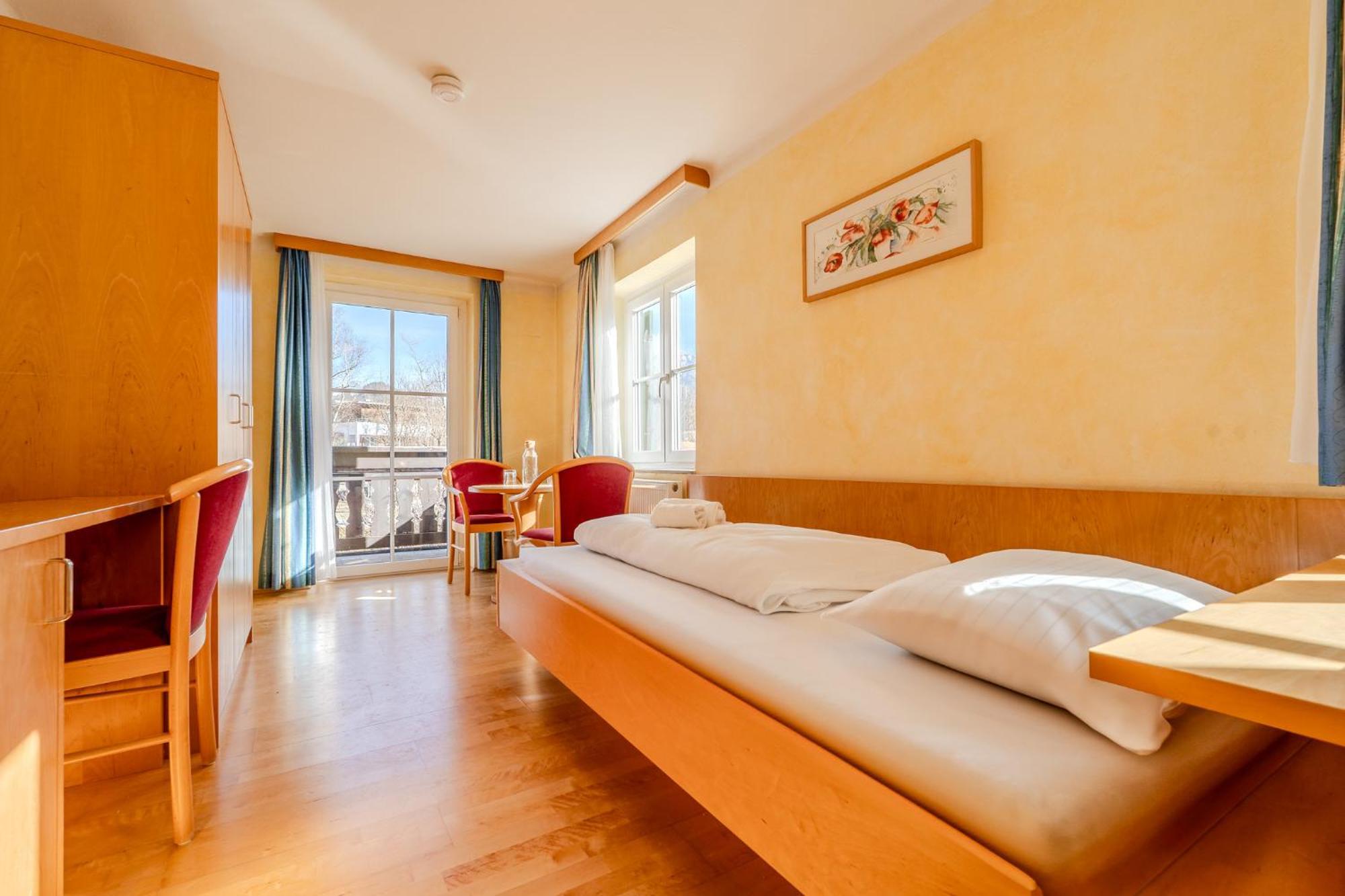 Whats-App Self-Check-In - Villa Maria Theresia Bad Goisern Pokój zdjęcie